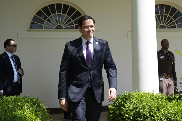 1º de maio de 2025, Washington, Distrito de Columbia, EUA: O secretário de Estado dos Estados Unidos, Marco Rubio, participa de um evento do Dia Nacional de Oração com o presidente dos EUA, Donald J. Trump, no Rose Garden da Casa Branca em Washington, DC,