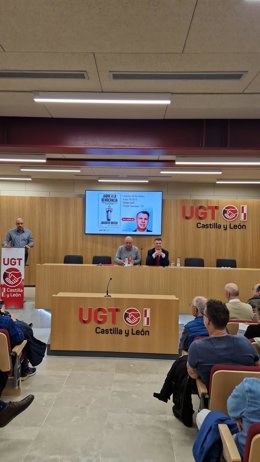 El magistrado Joaquim Bosch presenta su libro 'Jaque a la Democracia' en Valladolid