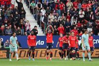 El Atlético tampoco espabila en El Sadar