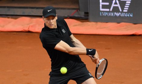 Tenis