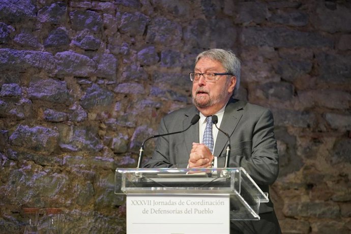 Archivo - El Ararteko (Defensor del  Pueblo del País Vasco), Manuel Lezertua, durante la inauguración de las XXXVII Jornadas de Coordinación de Defensorías del Pueblo, en el Palacio Villa Suso, a 29 de octubre de 2024, en Vitoria-Gasteiz, Álava 