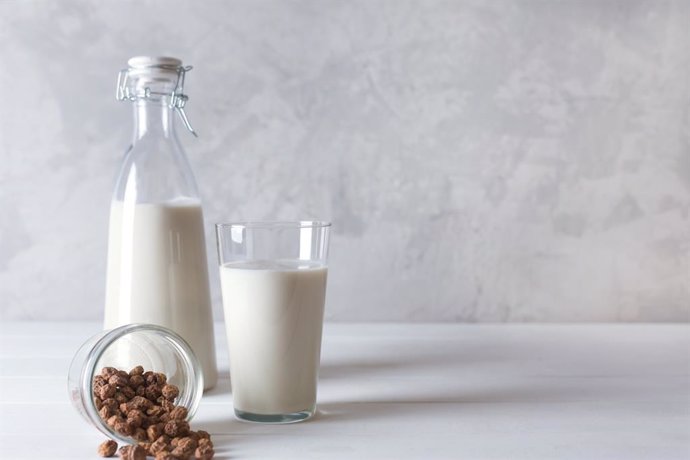 Archivo - Fresh organic horchata drink. It is prepared from chufa