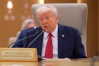 Trump dice que "mucha gente está muriendo de hambre" en Gaza en medio del bloqueo de Israel