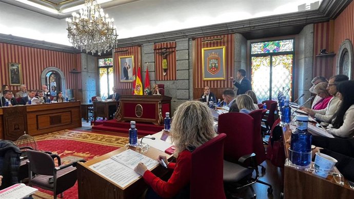 Pleno del Ayuntamiento de Burgos.
