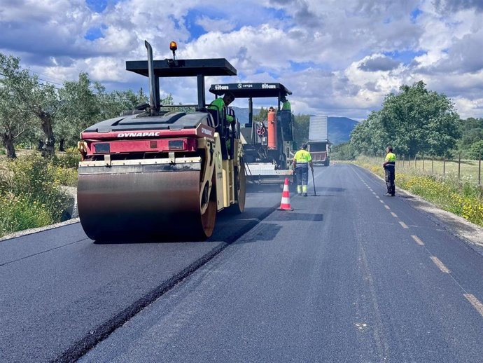 Diputación De Cáceres Reanuda Las Obras De La Carretera CC-114, De Ex-205 A Desacargamaría Por Cadalso