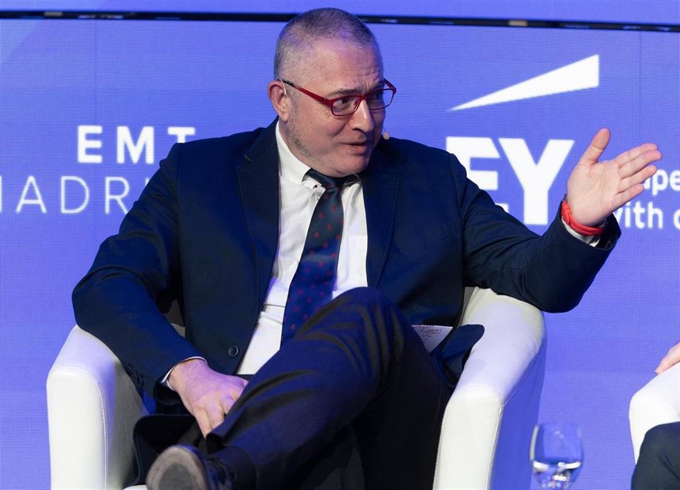 Archivo - El director de la Agencia Espacial Española, Juan Carlos Cortés, interviene durante la tercera jornada de la V edición del foro económico español Wake Up, Spain!, en Casa de América, a 2 de abril de 2025, en Madrid (España). Bajo el epígrafe