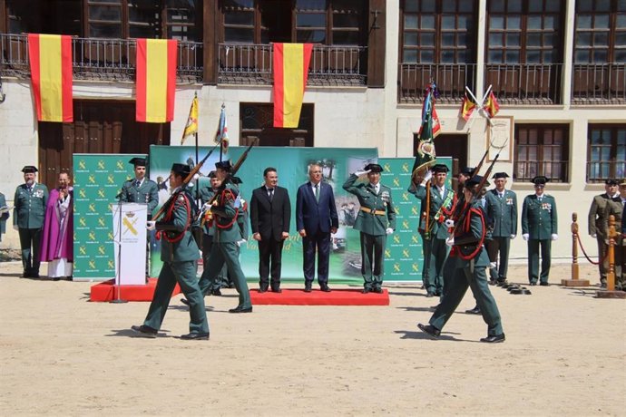 La Guardia Civil conmemora en Peñafiel su 181 aniversario, "mucho más que una fecha, una forma de servicio a los demás".