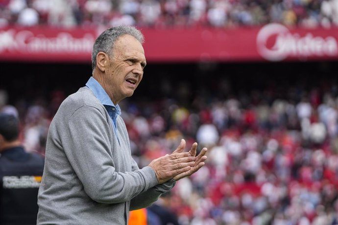 Joaquin Caparros, head coach of Sevilla FC, gestures during the Spanish league, LaLiga EA Sports, football match played between Sevilla FC and CD Leganes at Ramon Sanchez-Pizjuan stadium on May 4, 2025, in Sevilla, Spain.