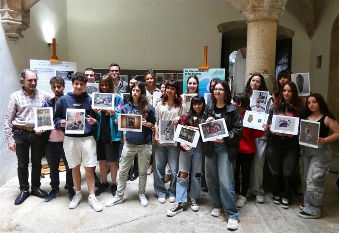Presentación del "museo imaginario" en el Palacio de la Isla de Cáceres