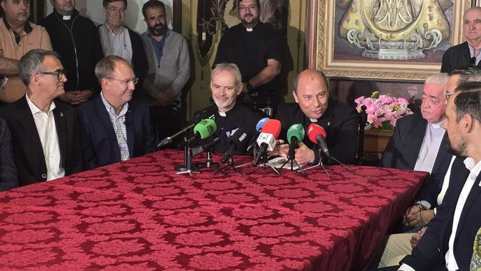 La imagen de la Virgen de las Nieves, patrona de La Palma, visitará a todos los municipios de la isla