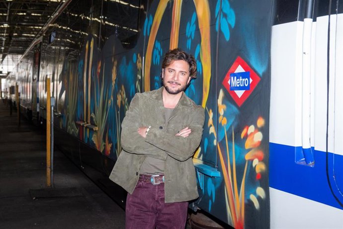 El cantante Manuel Carrasco posa para Europa Press. Imagen de archivo. 