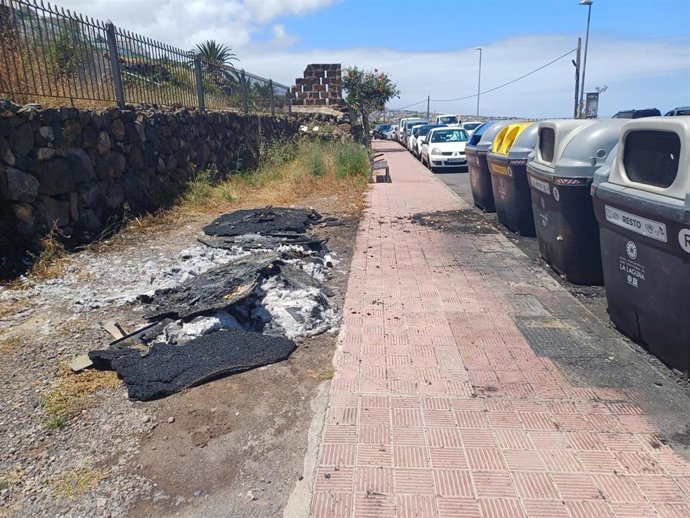 La quema de contenedores cuesta a La Laguna (Tenerife) cerca de 50.000 euros en dos años