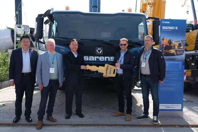 MG and Sarens Partner to Drive Innovation in Heavy Lifting, Delivering First Batch of Advanced Cranes