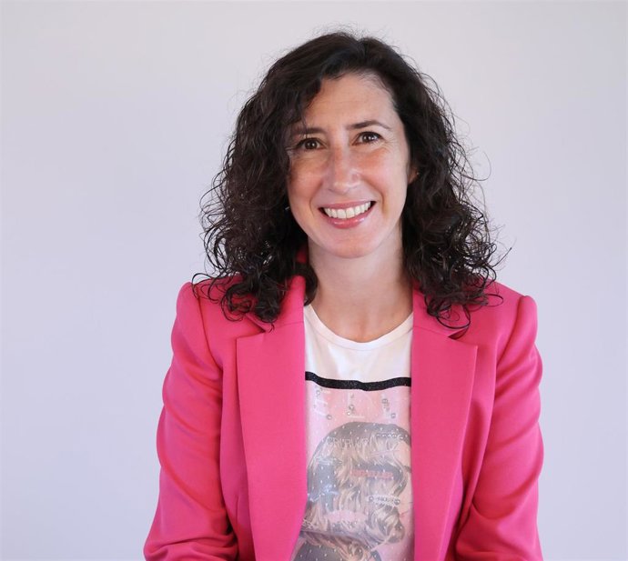 Archivo - La diputada del Grupo Parlamentario Socialista, Amanda Fernández.
