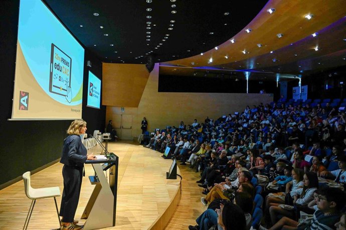 Acto de entrega de los Premis eduCAC en Barcelona