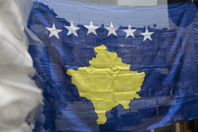 Archivo - Arquivo - 16 de fevereiro de 2025, Pristina, Pristina, Kosovo: Kosovo comemora seu 17º aniversário de independência. Em 2008, o país declarou unilateralmente sua independência da Sérvia, que não a reconheceu. O país está em processo de entrada n