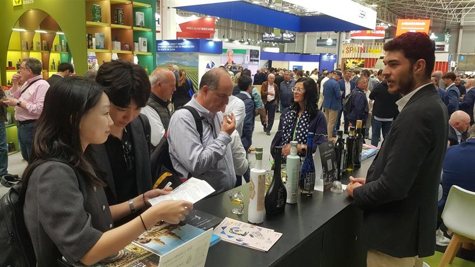 Expoliva registra más de 52.000 visitantes y la  participación de más de 1.600 profesionales extranjeros