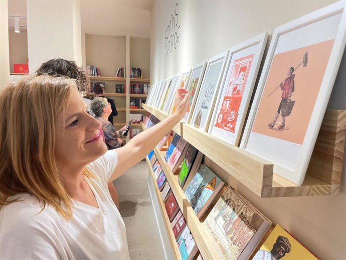 Bernabé resalta que "se asiste a la recuperación que todo el mundo desea" tras la dana con la reapertura de comercios