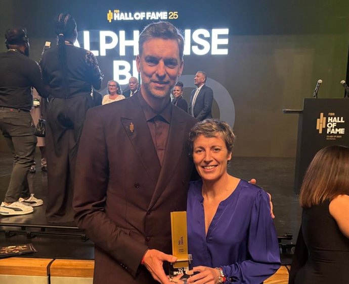 Pau Gasol entra en el Hall of Fame de la FIBA