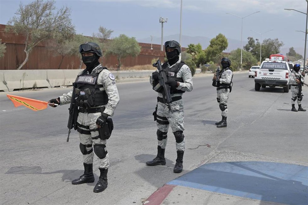 Archivo - Fuerzas federales mexicanas