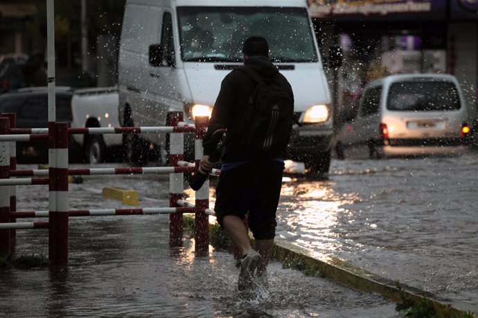 Archivo - Heavy rains in Buenos Aires.