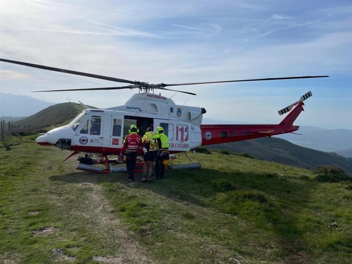 Evacuado en helicóptero un corredor de 'Los 10.000 del Soplao' con agotamiento extremo