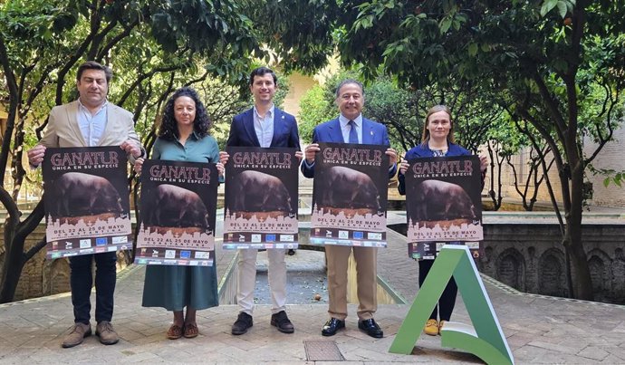 Presentación de la muestra Ganatur que se celebra en Constantina (Sevilla).
