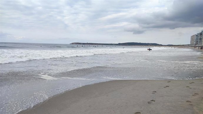 Archivo - Playa de Salinas