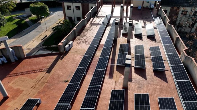 Iberdrola alcanza las 25 Comunidades Solares y facilita el acceso al autoconsumo a más de 4.500 familias en La Rioja
