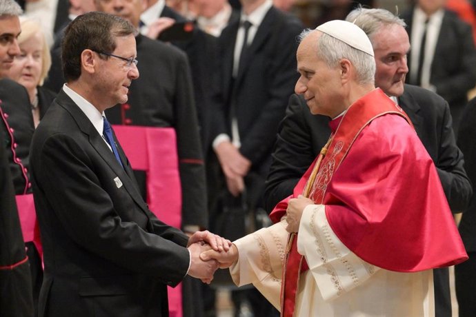 El presidente de Israel, Isaac Herzog, y el Papa León XVI