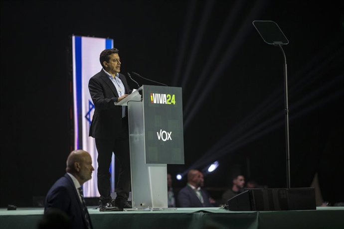 Archivo - Arquivo - 19 de maio de 2024, Madri, Espanha: Amichai Chikli, Ministro de Assuntos da Diáspora e Combate ao Antissemitismo de Israel, faz seu discurso no palco, durante o evento Europa Viva 2024, realizado no Palácio Vistalegre. A convenção Euro
