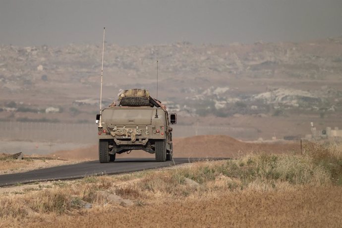 Un vehicle cuirassat d'Israel en direcció a Gaza 
