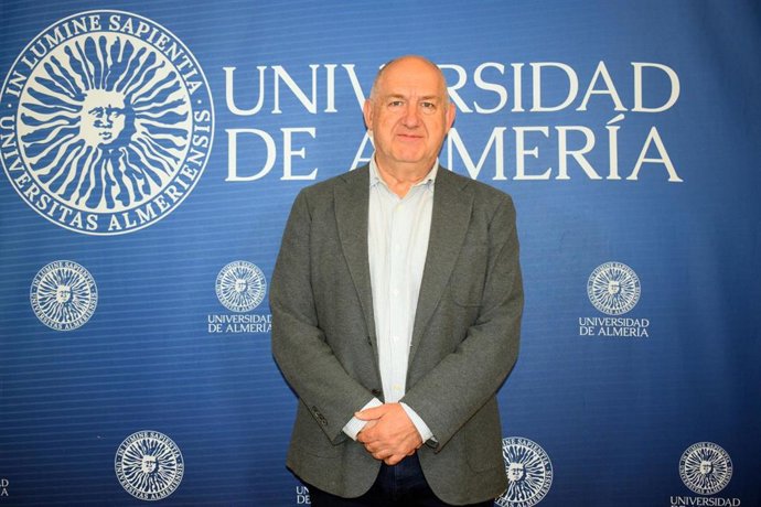 Gabriel Aguilera, profesor de la Universidad de Almería y director del curso.