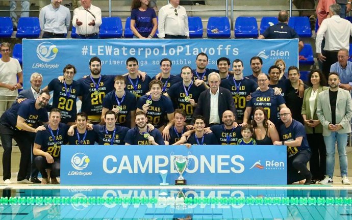 El Zodiac CN At. Barceloneta gana su vigésima Liga consecutiva