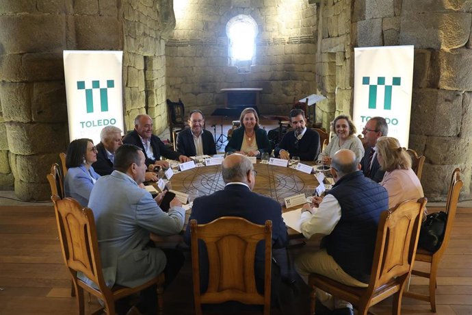 Santa María de Melque acoge la primera reunión de gobierno itinerante de la Diputación.