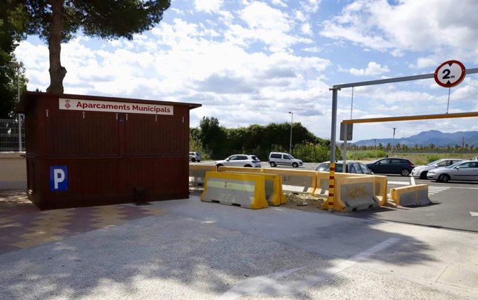 Cullera reforça l'aparcament estiuenc amb més d'1.750 places de pàrquing públic