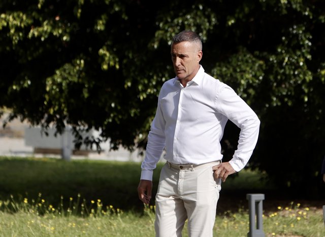 Álex Lebón a su llegada a la Ciudad de la Justicia de Castelló