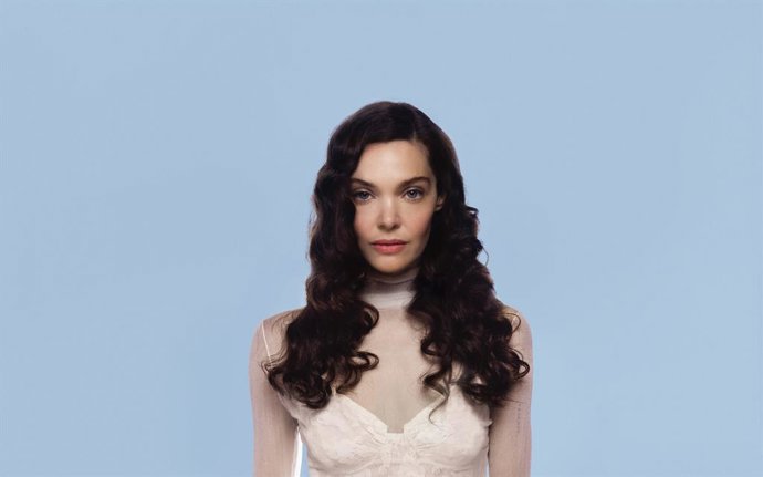 Ana Rujas firma y protagoniza en Rambleta la "desgarradora" 'La otra bestia'