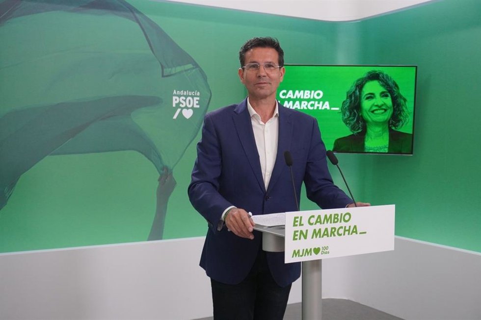 El portavoz del PSOE-A, Francisco Cuenca, en rueda de prensa en Sevilla. (Foto de archivo).