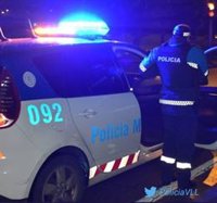 Dos varones detenidos en Valladolid por liarse a golpes en la calle por celos