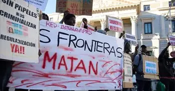 Sumar anuncia que el PSOE está dispuesto a aceptar la ILP de regularización de personas extranjeras