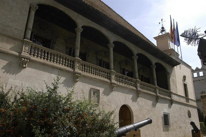 Archivo - Foto de archivo del Consolat de Mar.