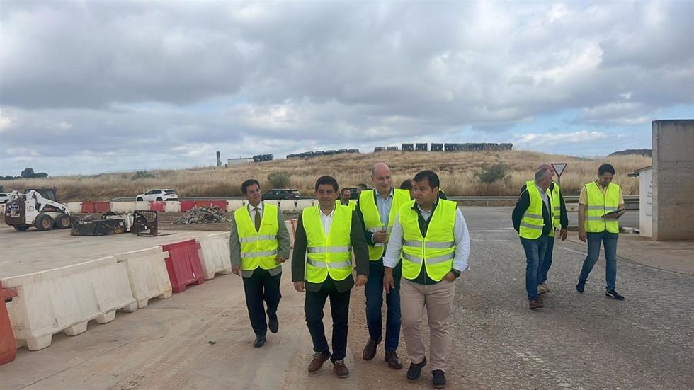 Visita al complejo medioambiental de El Guadiel.