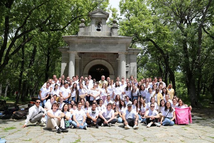 Encuentro misionero de jóvenes en El Escorial.