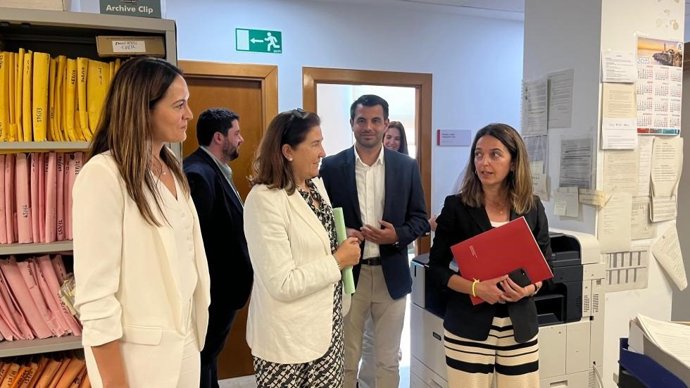 La consellera ha visitado la sede judicial de Nules