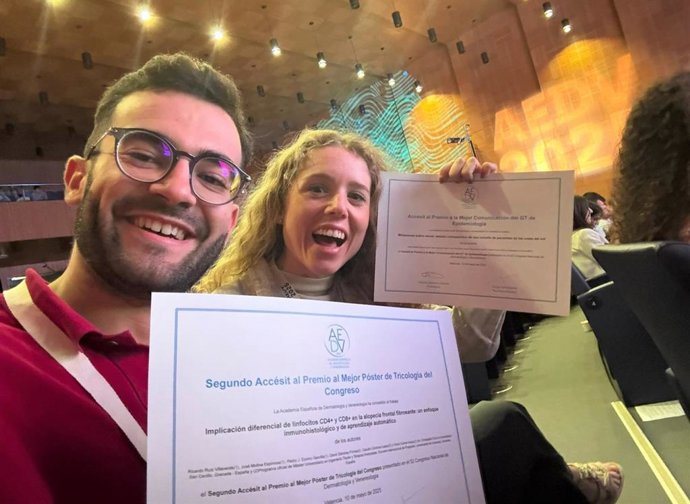 Premio nacional a un estudio del Clínico de Granada que aplica inteligencia artificial al análisis de la alopecia.