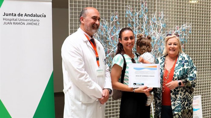 Encuentro entre madres donantes de leche y madres de bebés receptores coincidiendo con la celebración del Día Mundial de la Donación de Leche Humana en Huelva.