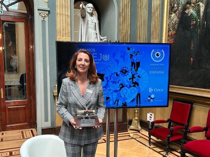 La vicepresidenta de Ciudadanía y Equilibrio Territorial, Antonia Ledesma, ha recogido el galardón, con el que se reconoce a iniciativas ejemplares en el avance de los Objetivos de Desarrollo Sostenible y la promoción de los Derechos Humanos