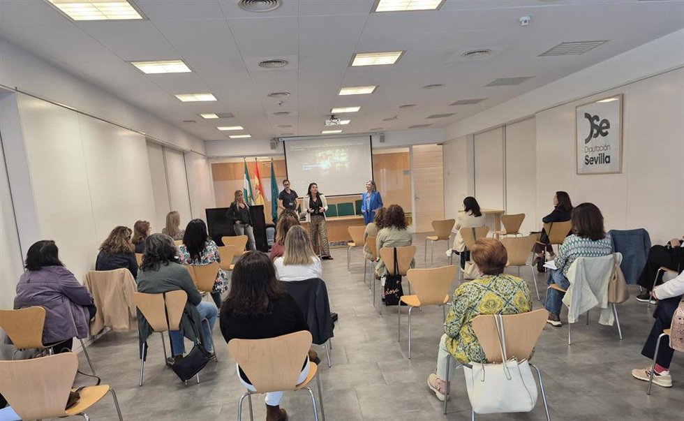 Jornadas formativas jornadas sobre asesoramiento jurídico LGTBIQ+ para los profesionales de los puntos de igualdad municipales.