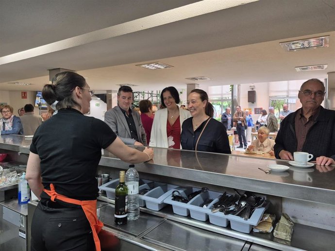 La cafetería del Hogar Huesca estará gestionada por Carinsertas, con empleados en procesos de inserción socio-laboral.